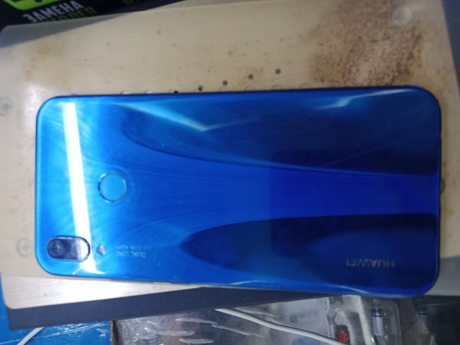 Продам  Хуавей пи 20 лайт