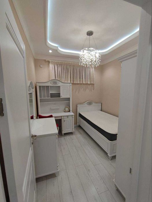 4-х комнатная в Новостройке ул. Амира Темура ID: 4673