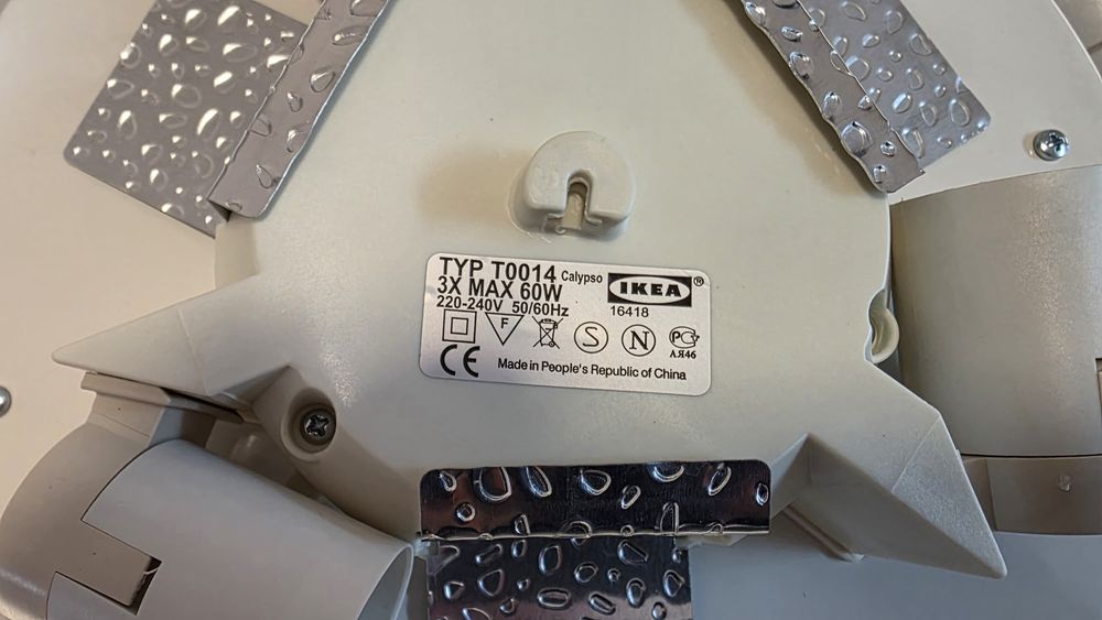 Vand aplica tavan Ikea Calypso