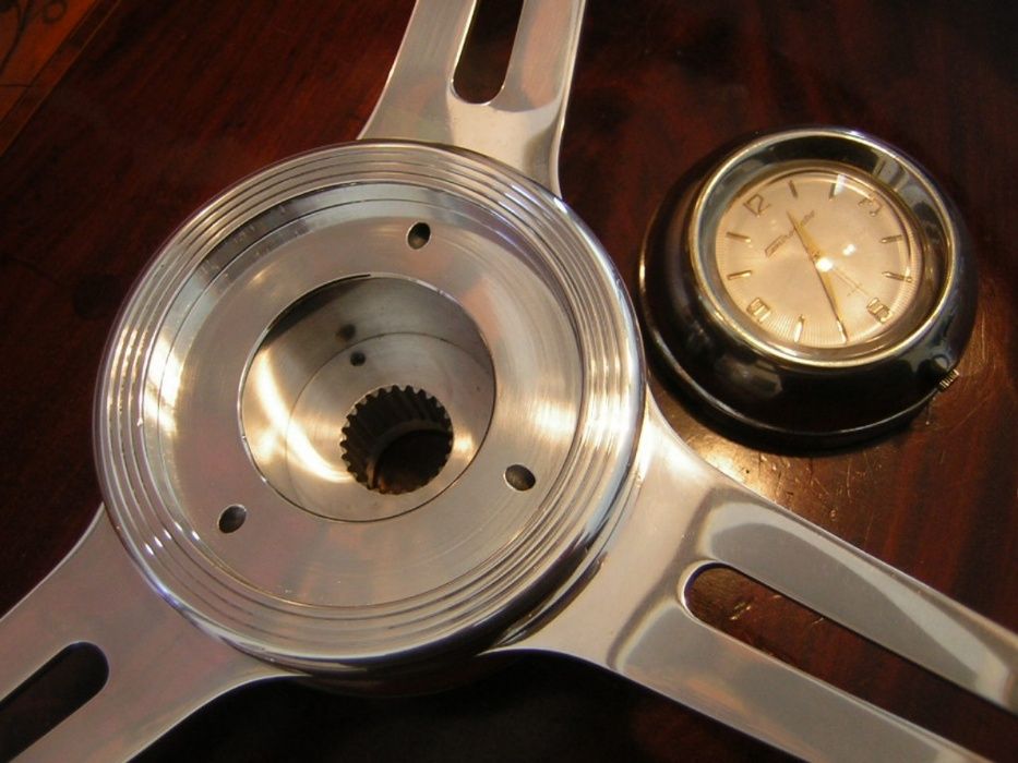 Часовник за волан Centromatic center watch