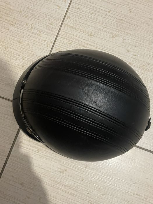 Кожена каска за езда