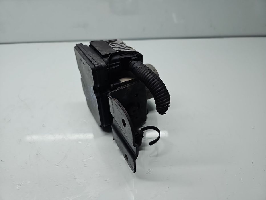 Pompa ABS KIA Ceed (JD) [Fabr 2012-2018] A2589-30800 1.4 CRDi D4FC 66K