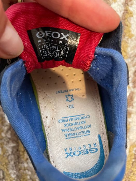 Бебешки обувки geox