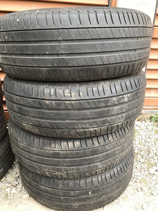 Летни гуми 4бр.215/60R17