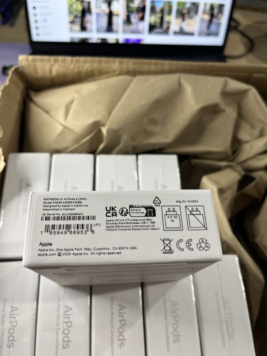 Caști Apple AirPods 4