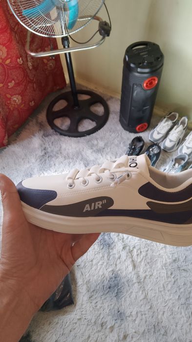 Кроссовки за 2 пары 5500