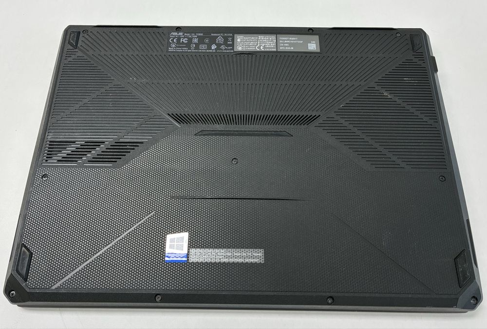 Asus TUF FX505DT | AMD Ryzen 5 3550H | 8GB RAM | 512GB SSD | 15.6"