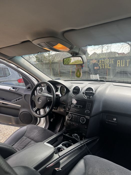 Mercedes ML 320 CDI 4MATIC Automat 2008 – Impecabil