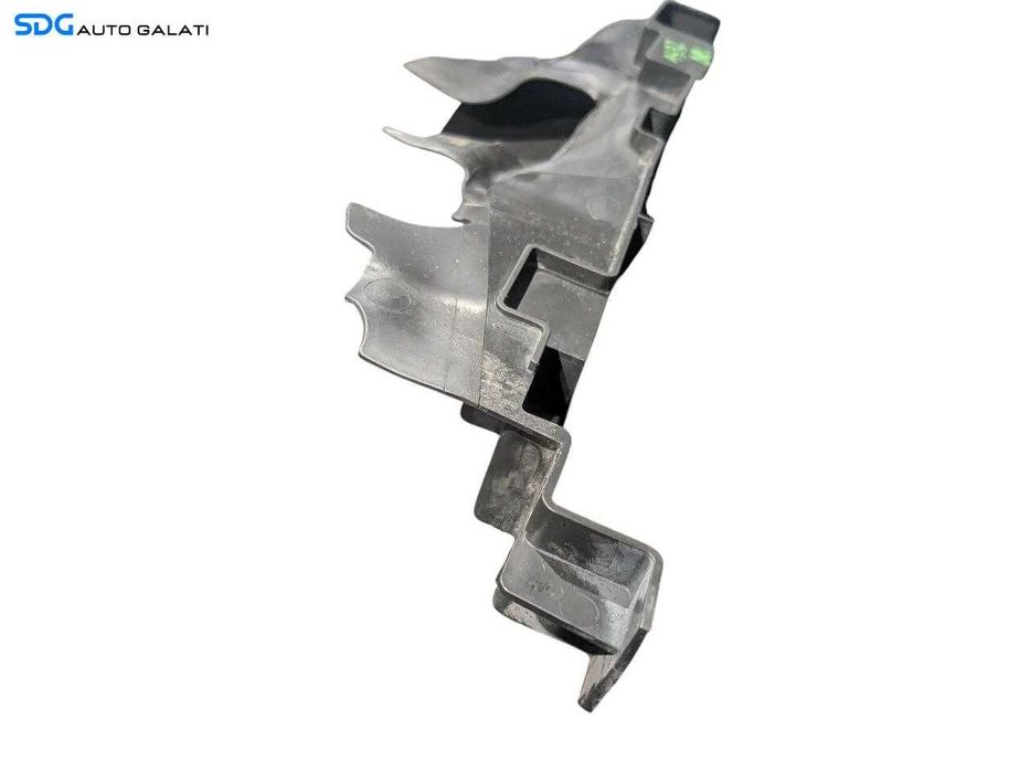 Suport Deflector Ghidaj Aer Radiator Dreapta Audi A4 B7 2004 - 2008 Cod 8E0121284Q [N4052]