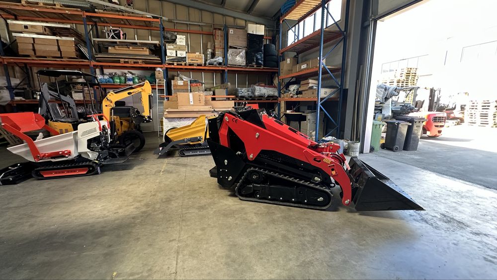Mini incarcator - motor Kubota - skid steer loader