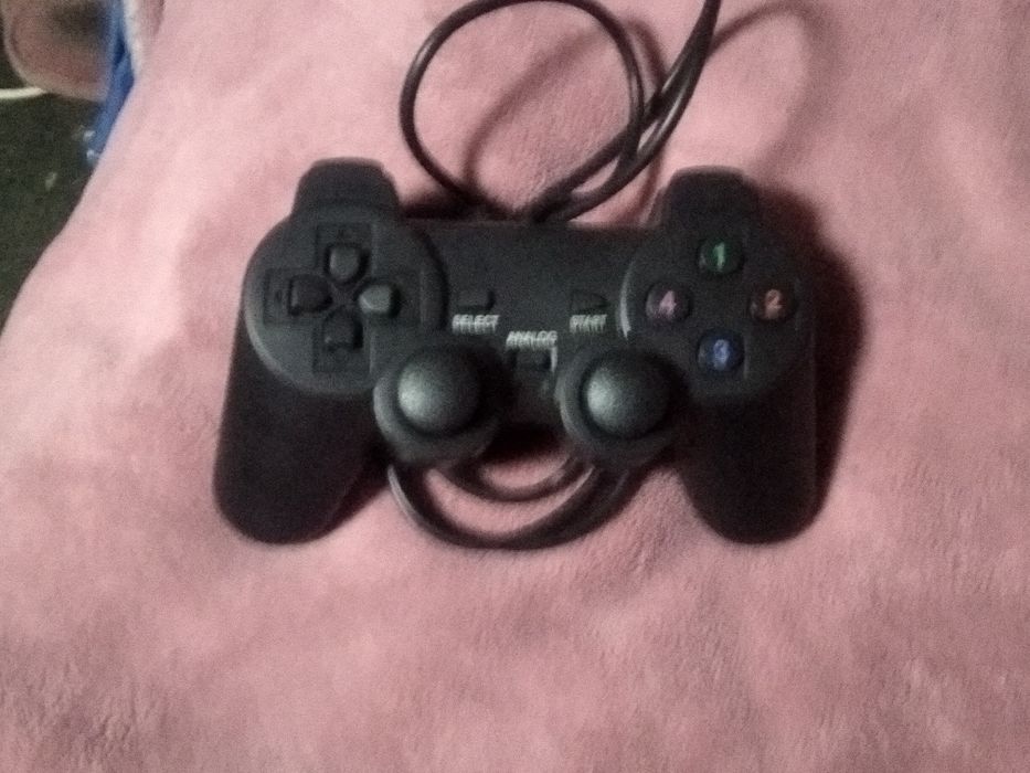 Продам джойстики новые