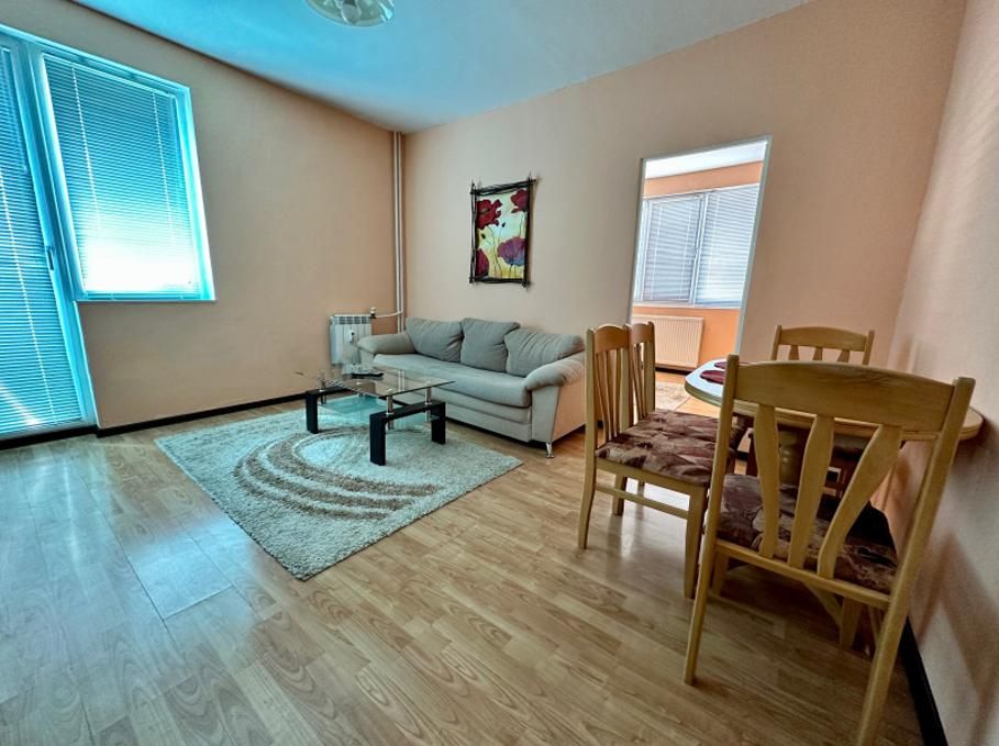 Дава се под наем Тристаен апартамент в София, Младост 4 - 64 кв.м за 698.19 € - Снимка #1