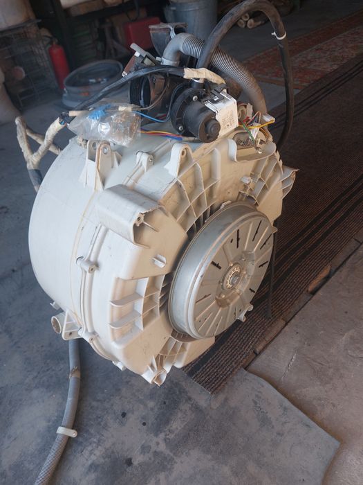 Продаю по запчастям