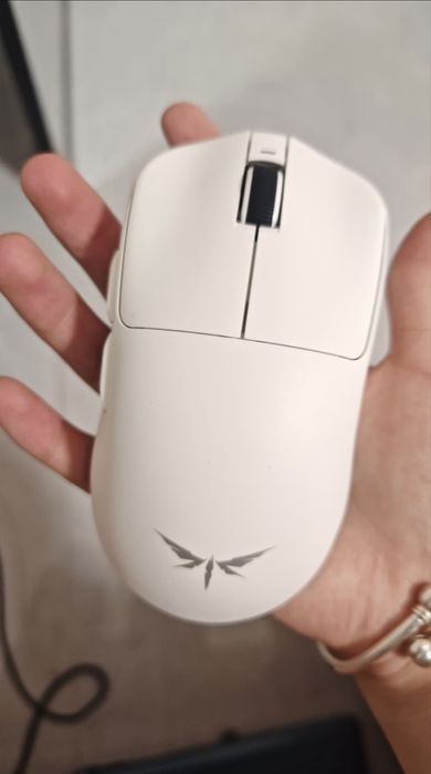 Продаю VGN Dragonfly F1 SE в хорошем состоянии.