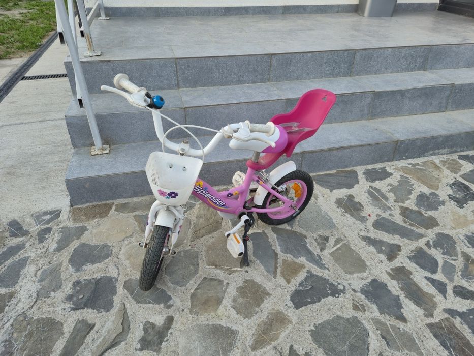 Bicicleta copil 3-5 ani cu roti ajutatoare