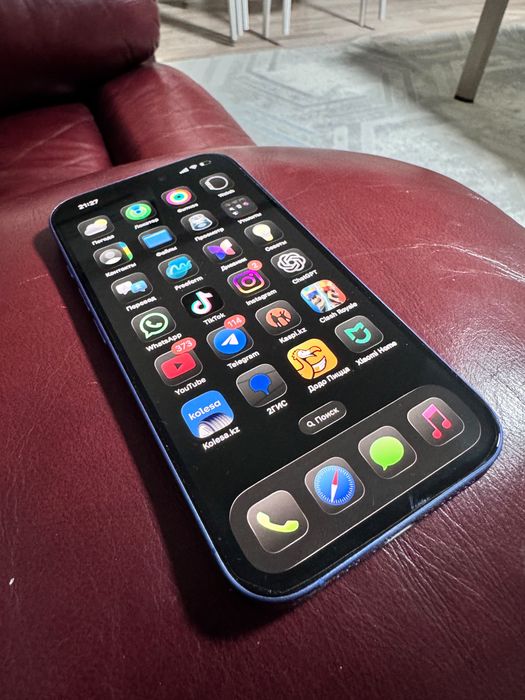 iPhone 16 Ultramarine 265gg