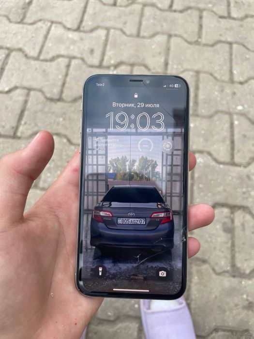 Продам Айфон хс 64гб акб 75%