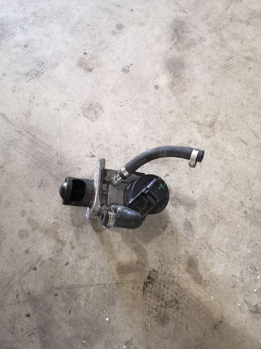 Egr racitor gaze 3.0 bmw x5 x6 e70 e71 2012 pe original