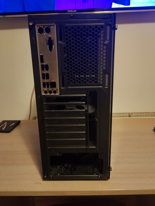 Unitate Pc+ 4 ventilatoare