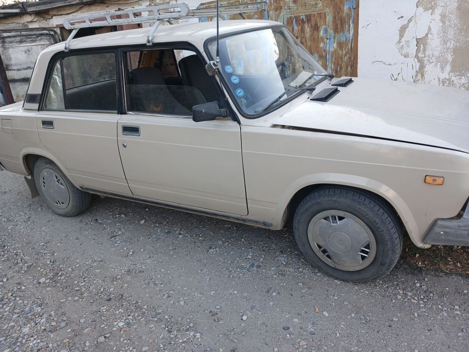 Продам авто ваз2107