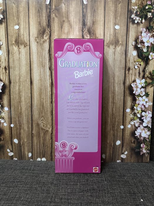 Кукла Барби Barbie Graduation 1997 года