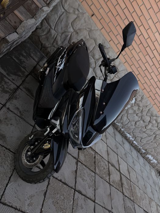 Мопед MAXI 180cc