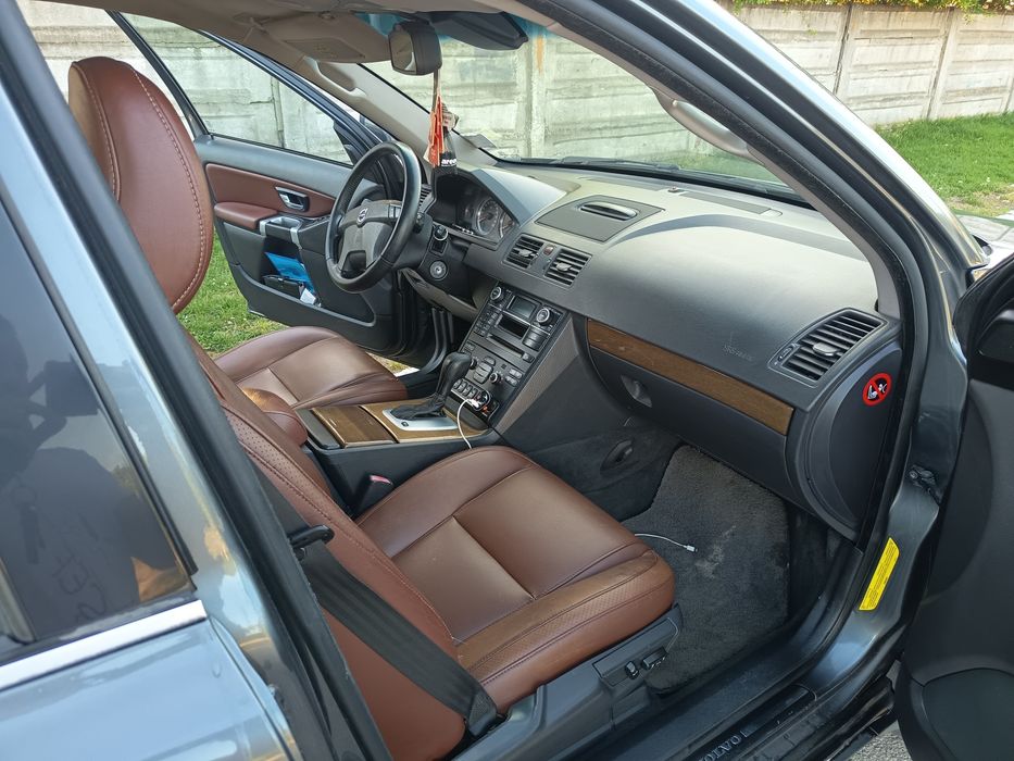 Volvo XC90  summum
