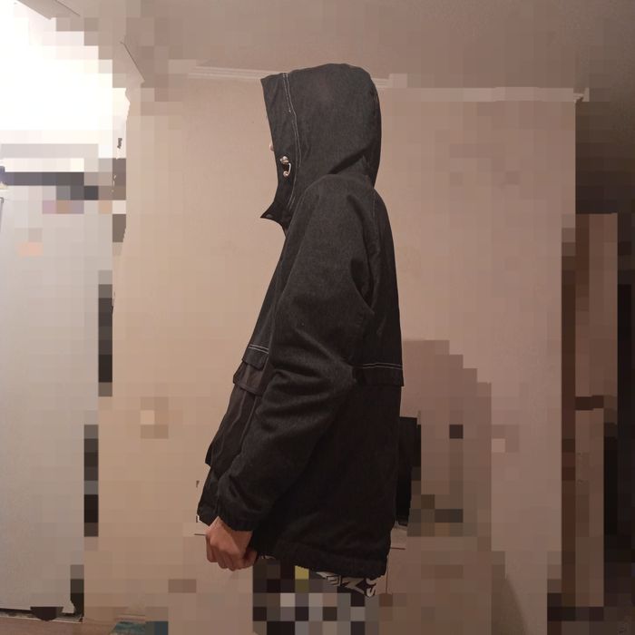 Продам подростковую куртку