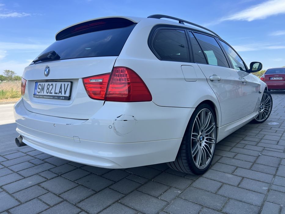 BMW 3 Series 2010 — imagine 4