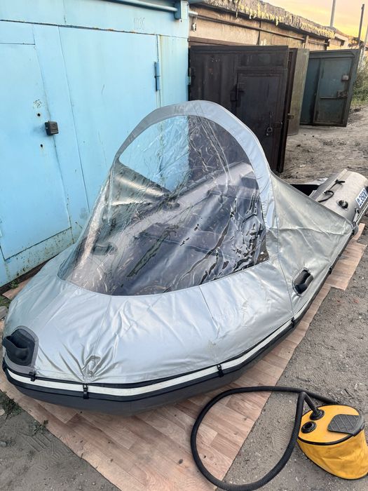 Продам лодку с мотором