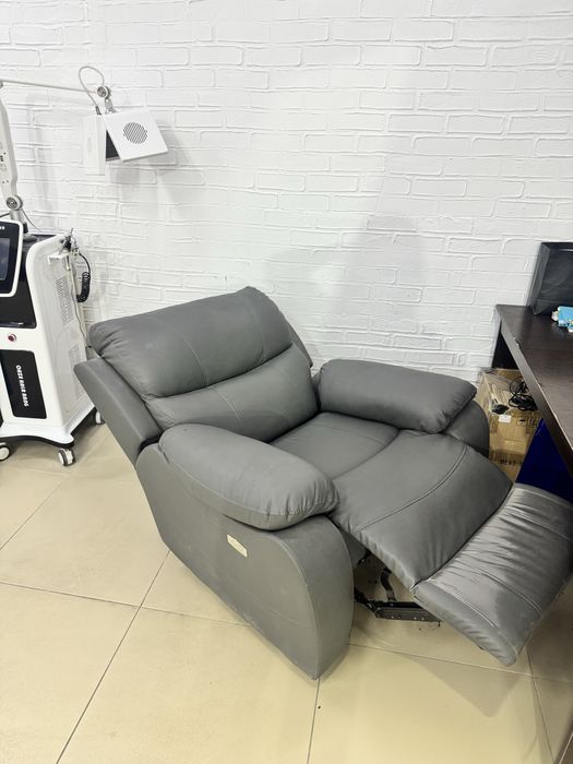 Кресло реклайнер