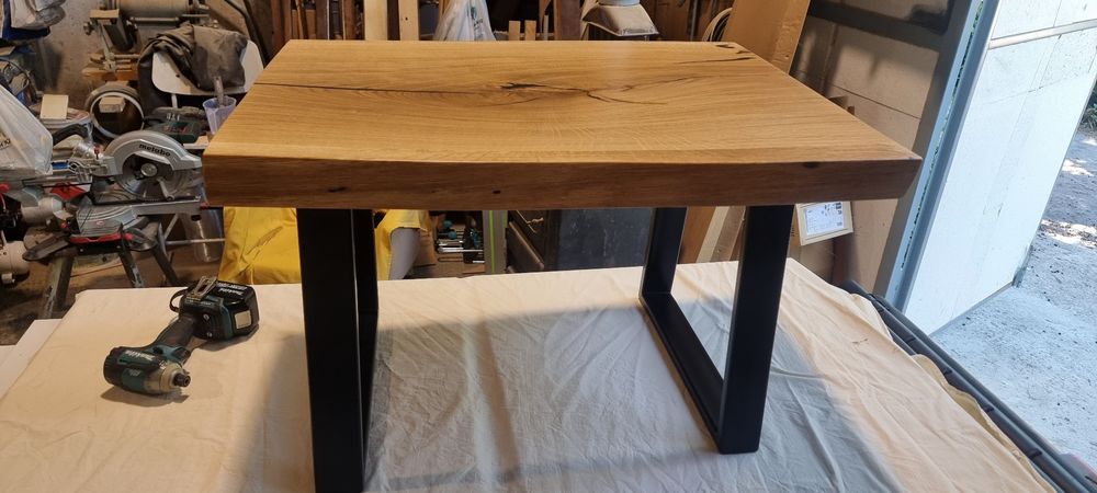 Маса от масив дъб