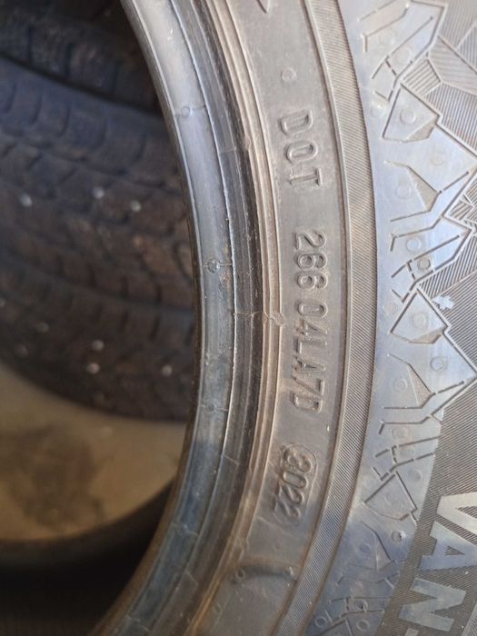 SEMPERIT 195/65R 16 C