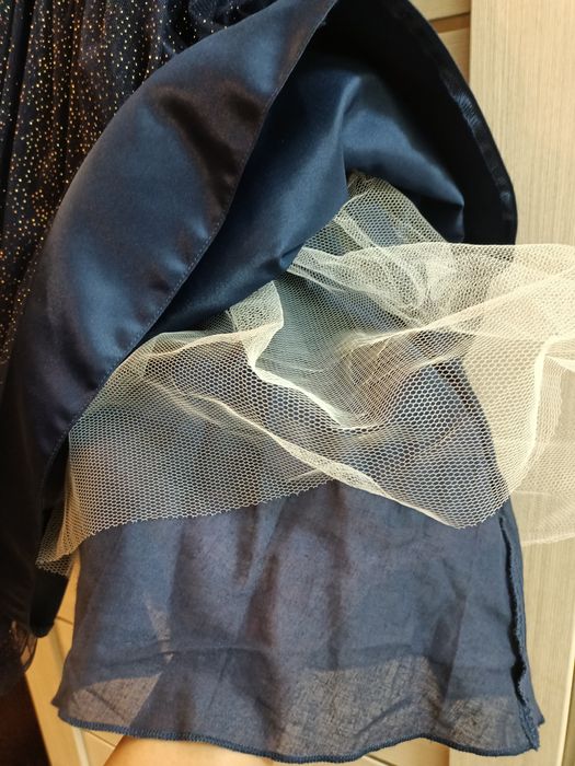 Продам платье для девочки