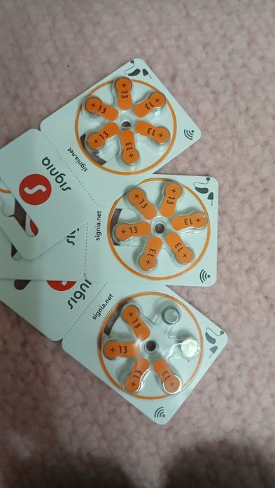 Слуховой аппарат новый