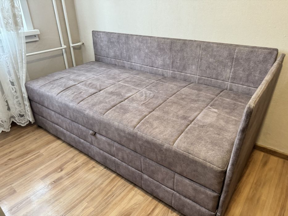 Продам диванчик не дорого