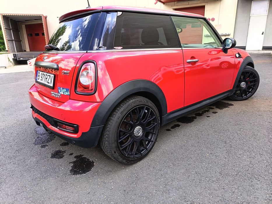 Mini one de vanzare