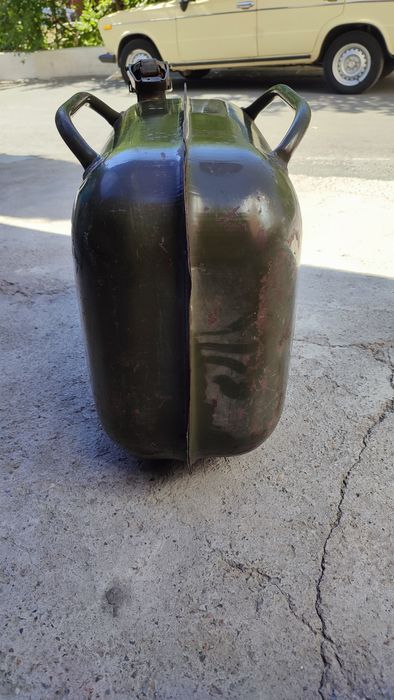 Новая союзная, военная канистра 30- литров.