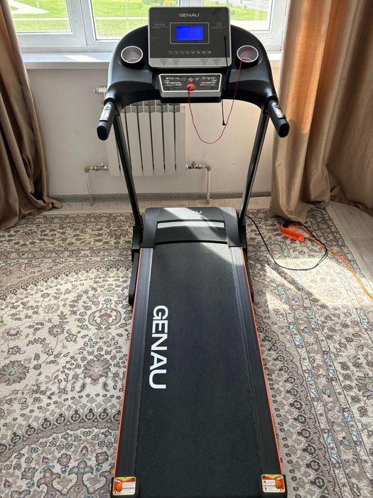 Беговая дорожка  Genau TR55S