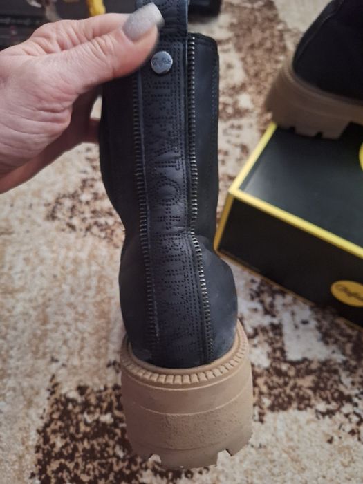 Дамски боти Buffalo естествена кожа и други боти 40 номер