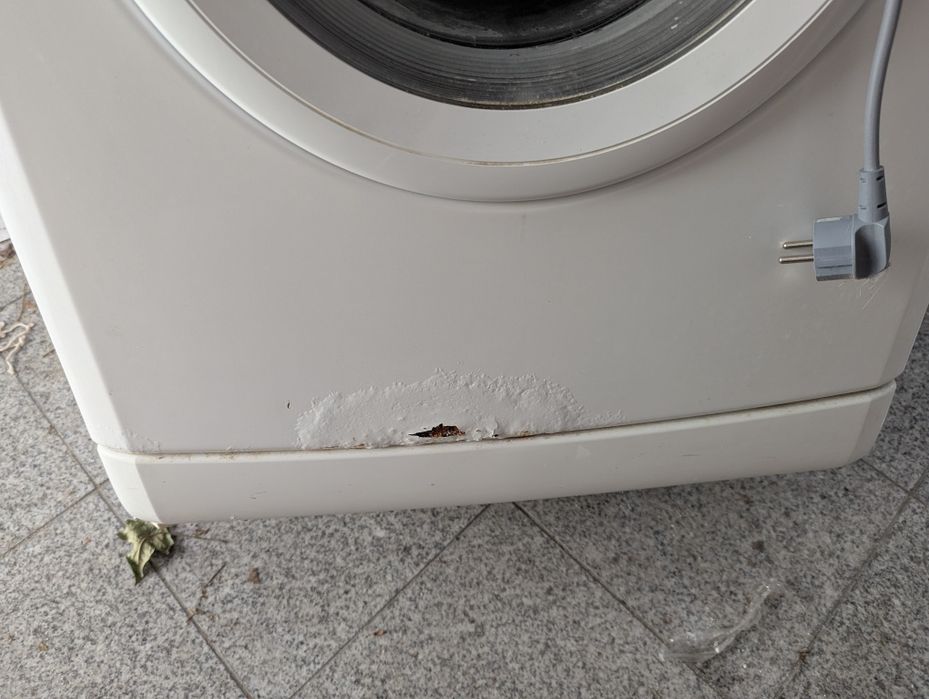 Mașina spalat rufe Whirlpool 6 sense, slim