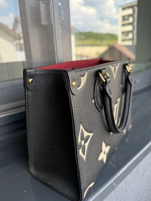 Geanta model Louis Vuitton piele naturala