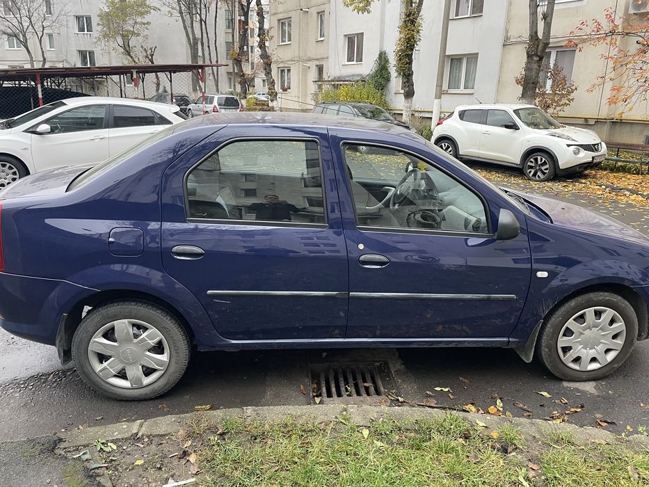 Dacia logan.