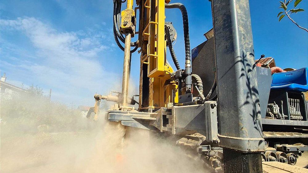 Сондажи за вода и геоложкo проучванe