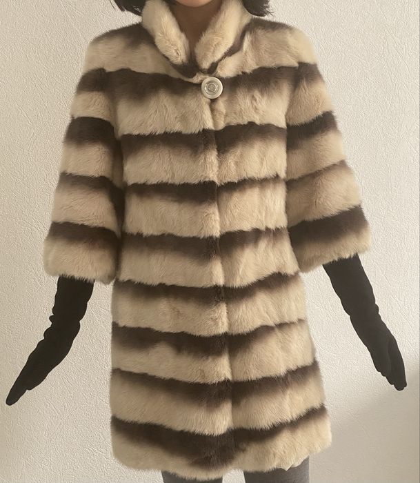 Продам норковую шубу