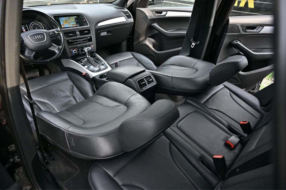 Audi Q5 2.0 TDI 190CP QUATTRO 4x4 2017 Euro6 S-Line / Panoramic / Distronic / Ventilație