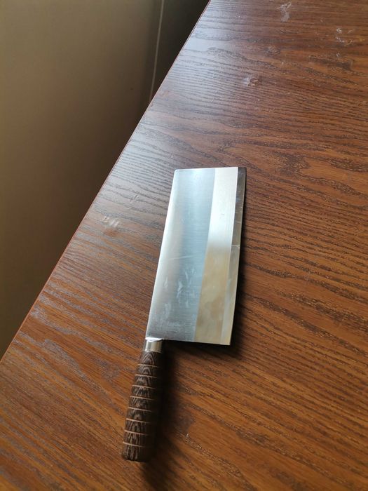 Масивни кухненски сатъри