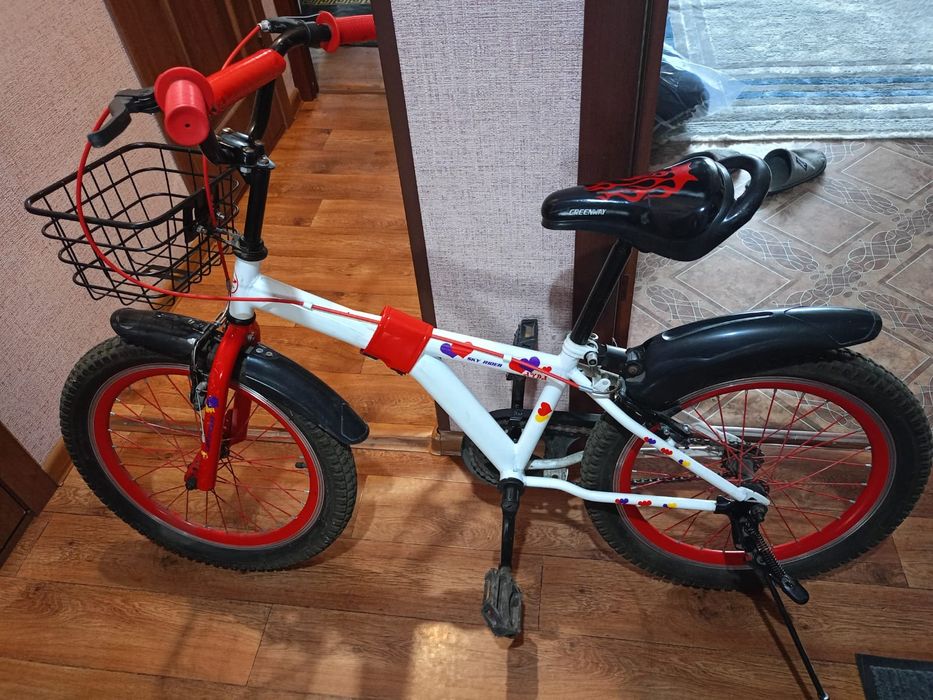 Продам велосипед в хорошем состоянии до 12 лет