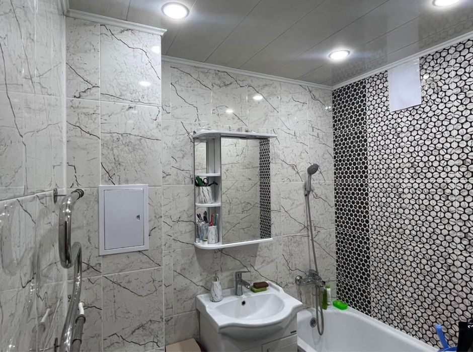 Сдается 2-х комн квартира