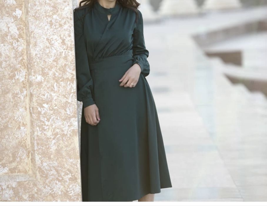 Платья б/у разные